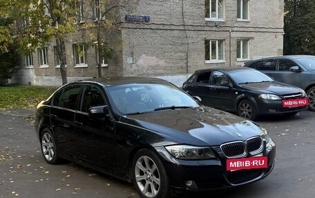 BMW 3 серия, 2009 год, 900 000 рублей, 2 фотография