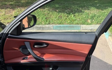 BMW 3 серия, 2009 год, 900 000 рублей, 13 фотография