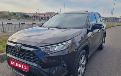 Toyota RAV4, 2021 год, 3 400 000 рублей, 1 фотография