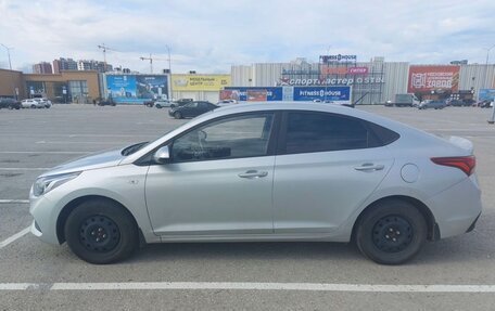 Hyundai Solaris II рестайлинг, 2017 год, 1 200 000 рублей, 3 фотография