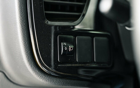 Mitsubishi Outlander III рестайлинг 3, 2022 год, 2 650 000 рублей, 18 фотография