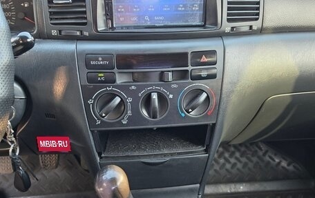 Toyota Corolla, 2002 год, 300 000 рублей, 7 фотография