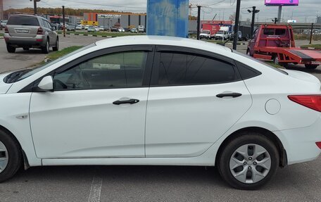 Hyundai Solaris II рестайлинг, 2014 год, 890 000 рублей, 2 фотография