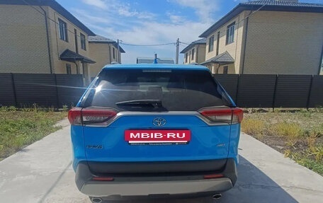 Toyota RAV4, 2019 год, 3 149 000 рублей, 4 фотография