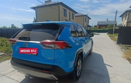 Toyota RAV4, 2019 год, 3 149 000 рублей, 5 фотография