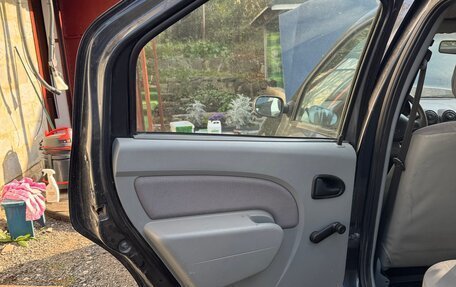 Renault Logan I, 2007 год, 250 000 рублей, 11 фотография