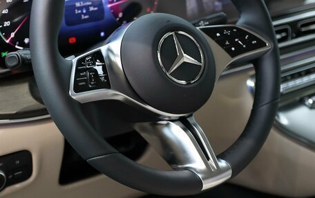 Mercedes-Benz V-Класс, 2026 год, 14 100 000 рублей, 9 фотография