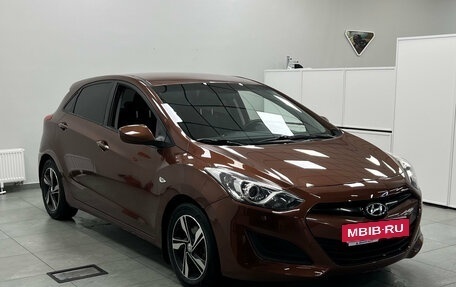 Hyundai i30 II рестайлинг, 2012 год, 840 000 рублей, 3 фотография