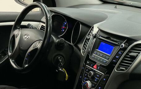 Hyundai i30 II рестайлинг, 2012 год, 840 000 рублей, 15 фотография