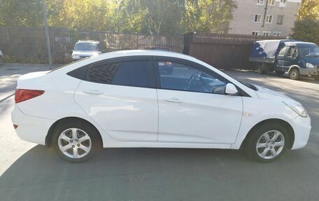 Hyundai Solaris II рестайлинг, 2013 год, 650 000 рублей, 7 фотография