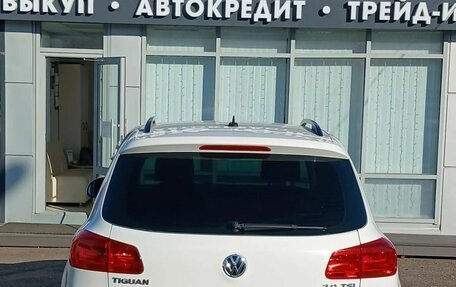 Volkswagen Tiguan I, 2012 год, 899 000 рублей, 5 фотография