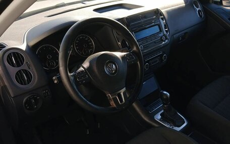 Volkswagen Tiguan I, 2012 год, 899 000 рублей, 20 фотография