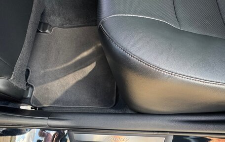 Toyota Camry, 2014 год, 1 890 000 рублей, 9 фотография