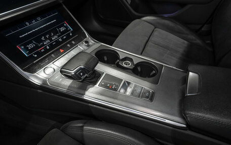 Audi A6, 2019 год, 2 975 000 рублей, 16 фотография