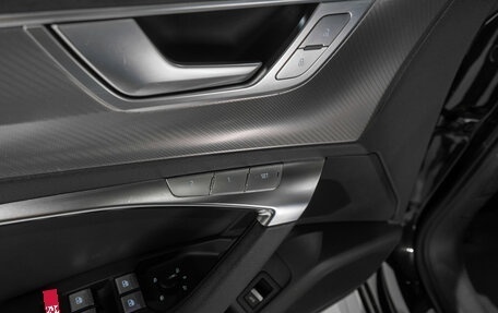 Audi A6, 2019 год, 2 975 000 рублей, 14 фотография
