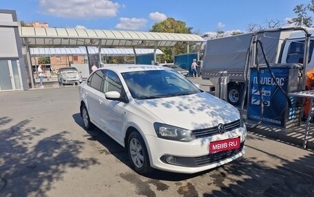 Volkswagen Polo VI (EU Market), 2012 год, 830 000 рублей, 1 фотография