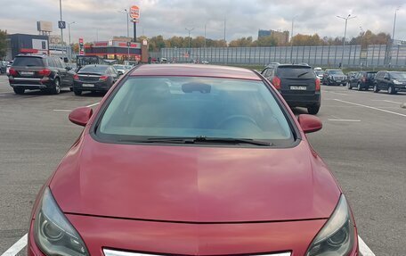 Opel Astra J, 2011 год, 710 000 рублей, 3 фотография