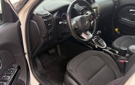 KIA Soul II рестайлинг, 2018 год, 1 750 000 рублей, 5 фотография