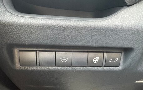 Toyota RAV4, 2021 год, 3 530 000 рублей, 22 фотография