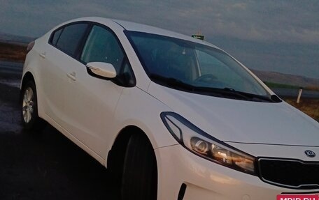 KIA Cerato III, 2017 год, 999 000 рублей, 2 фотография