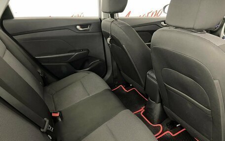 Hyundai Solaris II рестайлинг, 2018 год, 999 000 рублей, 13 фотография