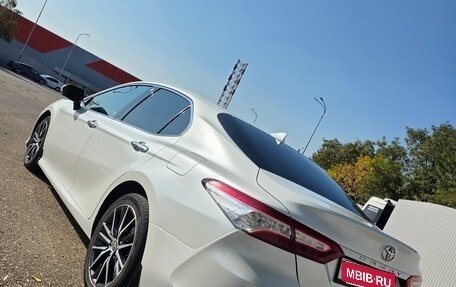 Toyota Camry, 2020 год, 2 900 000 рублей, 6 фотография
