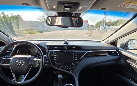 Toyota Camry, 2020 год, 2 900 000 рублей, 18 фотография