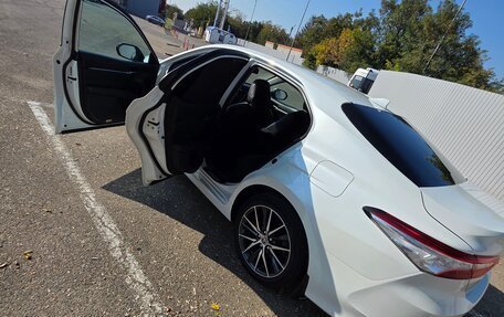 Toyota Camry, 2020 год, 2 900 000 рублей, 23 фотография