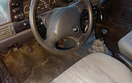 Daewoo Nexia I рестайлинг, 2005 год, 87 000 рублей, 28 фотография