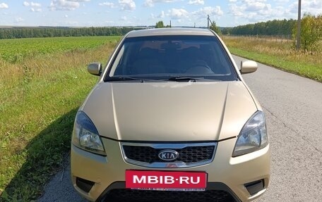 KIA Rio II, 2010 год, 420 000 рублей, 15 фотография