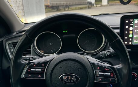 KIA cee'd III, 2019 год, 1 350 000 рублей, 24 фотография