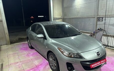 Mazda 3, 2012 год, 950 000 рублей, 2 фотография