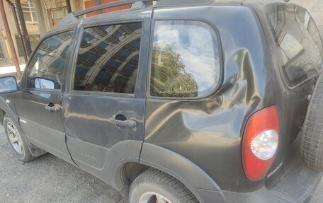Chevrolet Niva I рестайлинг, 2012 год, 400 000 рублей, 7 фотография