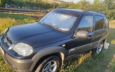 Chevrolet Niva I рестайлинг, 2012 год, 400 000 рублей, 9 фотография