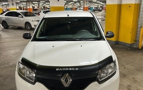 Renault Sandero II рестайлинг, 2016 год, 620 000 рублей, 1 фотография