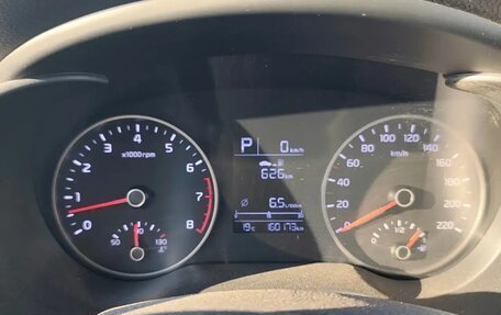 KIA Rio IV, 2018 год, 1 100 000 рублей, 6 фотография
