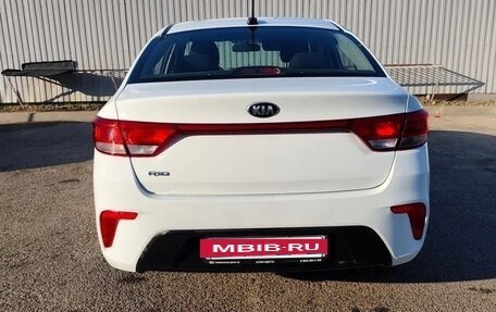 KIA Rio IV, 2018 год, 1 100 000 рублей, 8 фотография