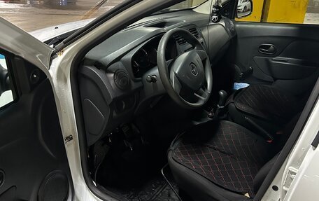 Renault Sandero II рестайлинг, 2016 год, 620 000 рублей, 7 фотография