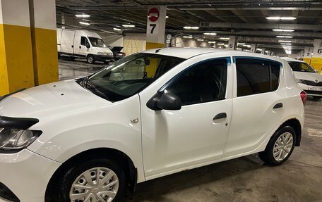 Renault Sandero II рестайлинг, 2016 год, 620 000 рублей, 11 фотография