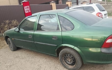 Opel Vectra B рестайлинг, 1996 год, 120 000 рублей, 3 фотография
