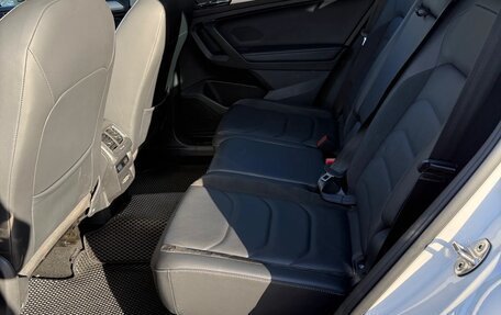 Volkswagen Tiguan II, 2020 год, 2 849 000 рублей, 5 фотография