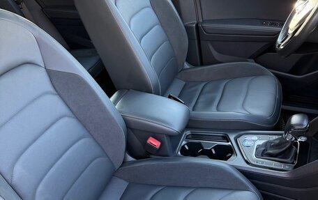 Volkswagen Tiguan II, 2020 год, 2 849 000 рублей, 8 фотография
