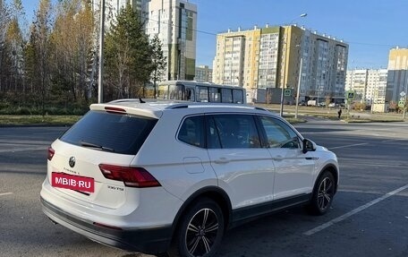 Volkswagen Tiguan II, 2020 год, 2 849 000 рублей, 13 фотография