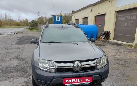 Renault Duster I рестайлинг, 2019 год, 1 100 000 рублей, 2 фотография