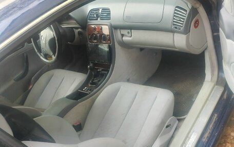 Mercedes-Benz CLK-Класс, 1999 год, 300 000 рублей, 12 фотография