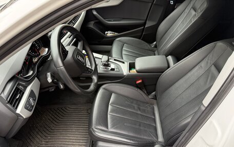 Audi A4, 2019 год, 2 400 000 рублей, 10 фотография