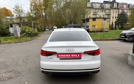 Audi A4, 2019 год, 2 400 000 рублей, 16 фотография