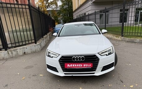 Audi A4, 2019 год, 2 400 000 рублей, 20 фотография