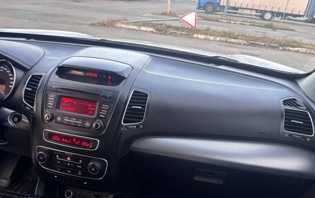 KIA Sorento II рестайлинг, 2014 год, 1 700 000 рублей, 14 фотография