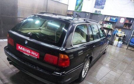 BMW 5 серия, 2001 год, 585 000 рублей, 6 фотография